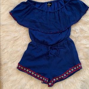 ✨Lulus✨ Off-the-shoulder romper